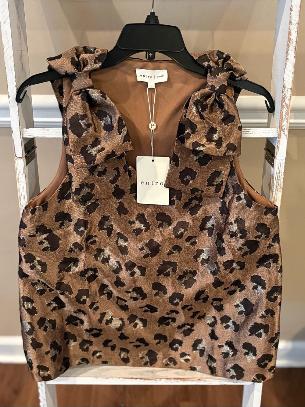 Entro Leopard Print Sleeveless Blouse in Bronze